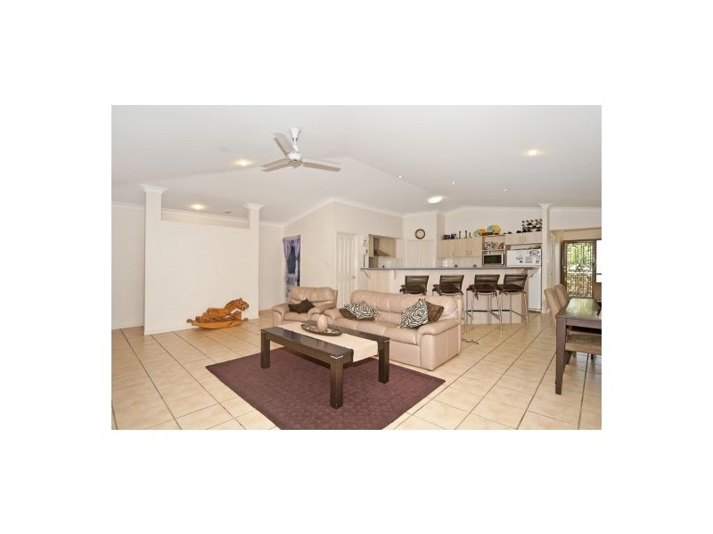 Coomera Waters QLD 4209