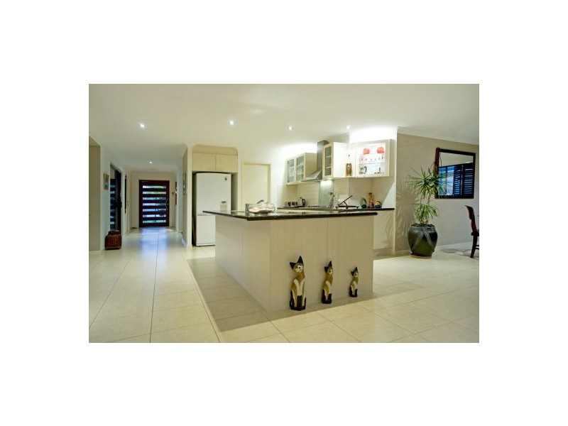 15 Tradition Place, Coomera Waters QLD 4209