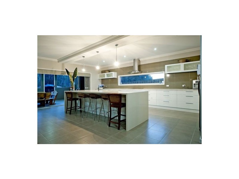 5 Ruthean Circuit, Coomera Waters QLD 4209
