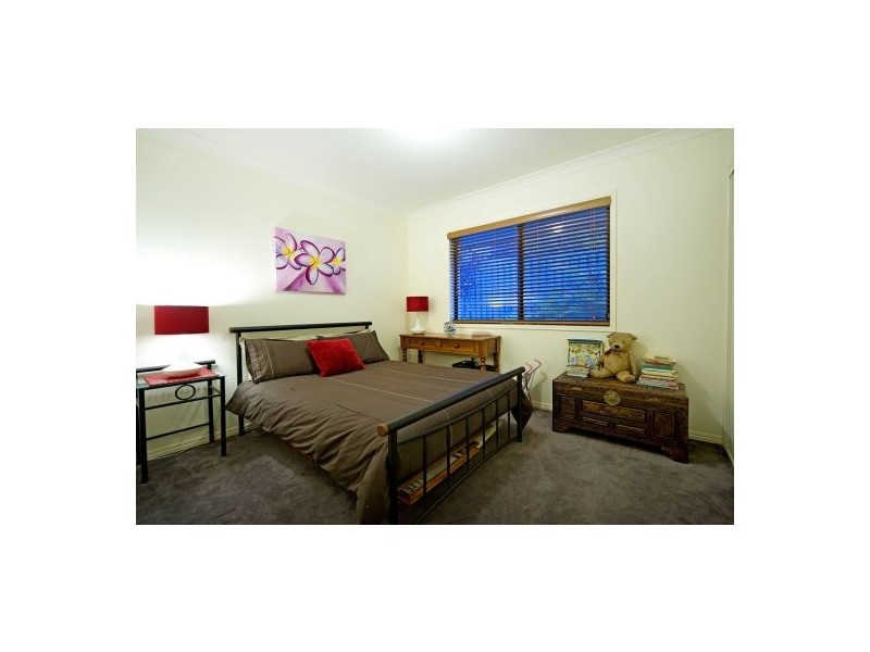 2 Slipstream Road, Coomera Waters QLD 4209