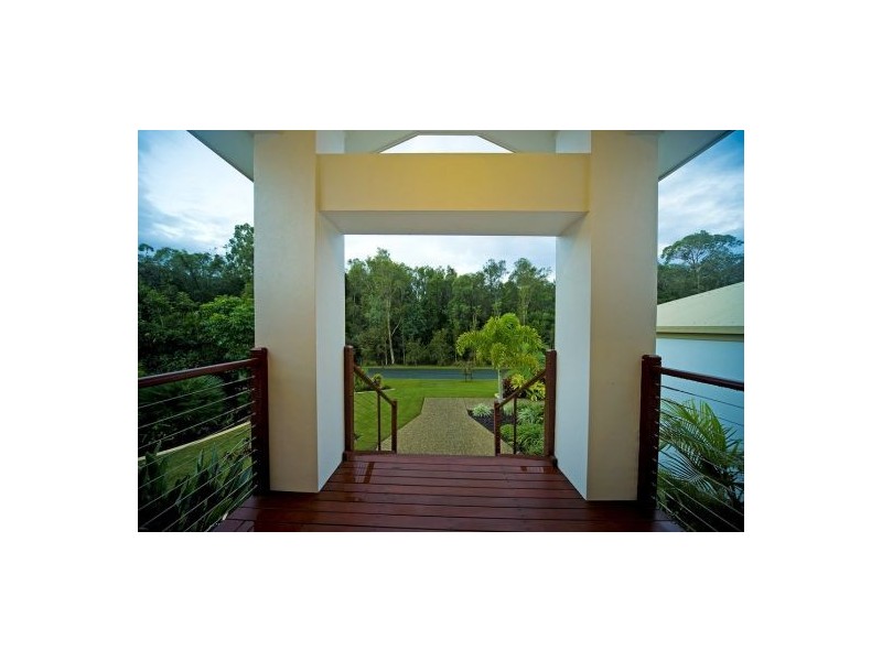 29 Solo Place, Coomera Waters QLD 4209