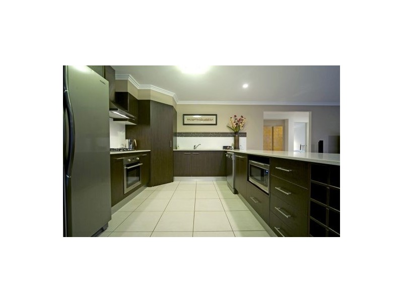 29 Solo Place, Coomera Waters QLD 4209