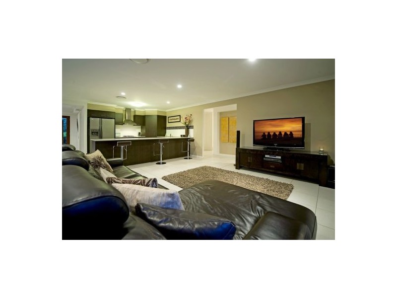 29 Solo Place, Coomera Waters QLD 4209