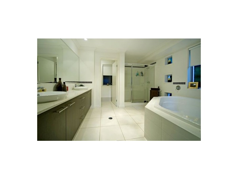 29 Solo Place, Coomera Waters QLD 4209