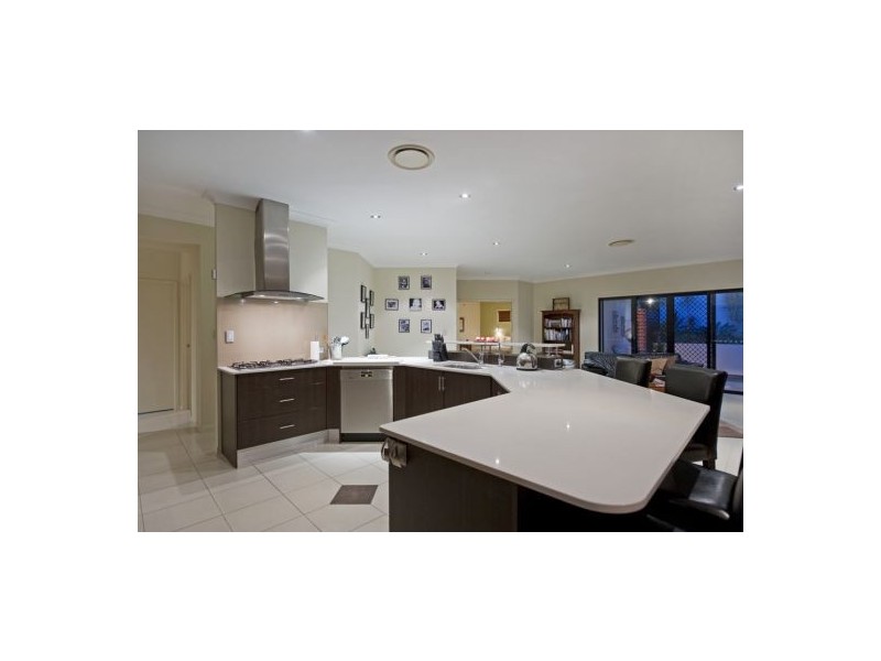 32  Pathfinder Road, Coomera Waters QLD 4209
