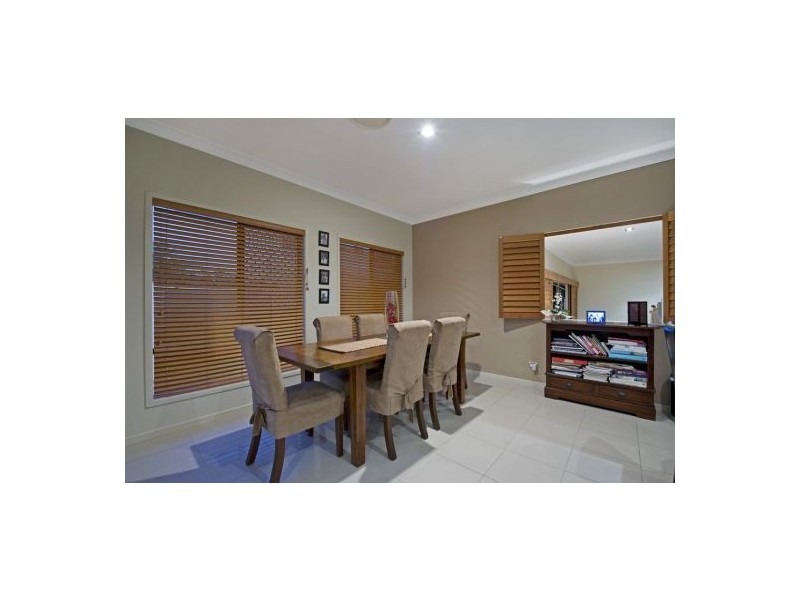 32  Pathfinder Road, Coomera Waters QLD 4209