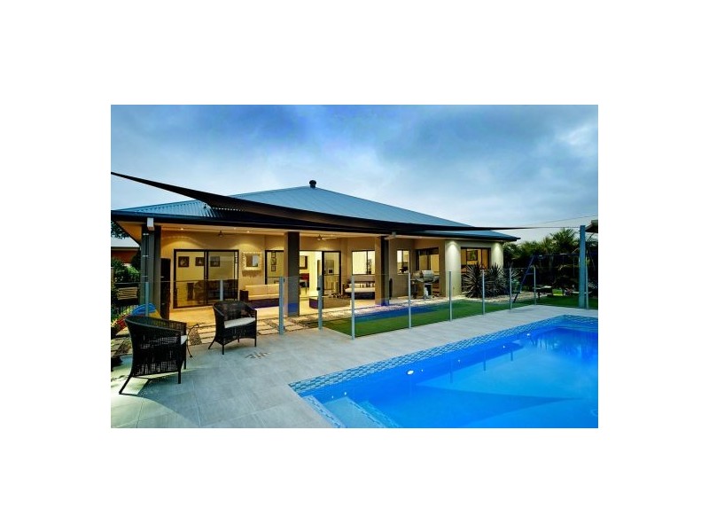 17 Ceil Circuit, Coomera Waters QLD 4209