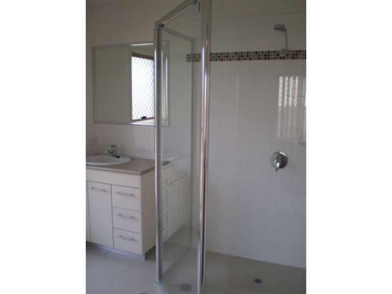 4 Glenafton Cct, Ormeau QLD 4208