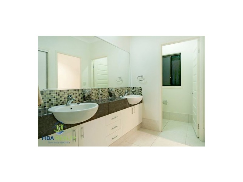 2 Zeus Circuit, Coomera Waters QLD 4209