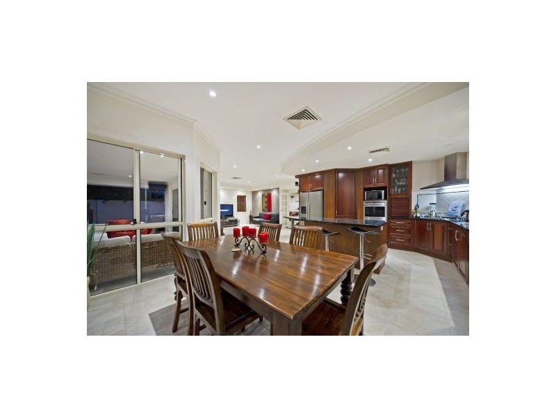 7 Rival Lane, Coomera Waters QLD 4209