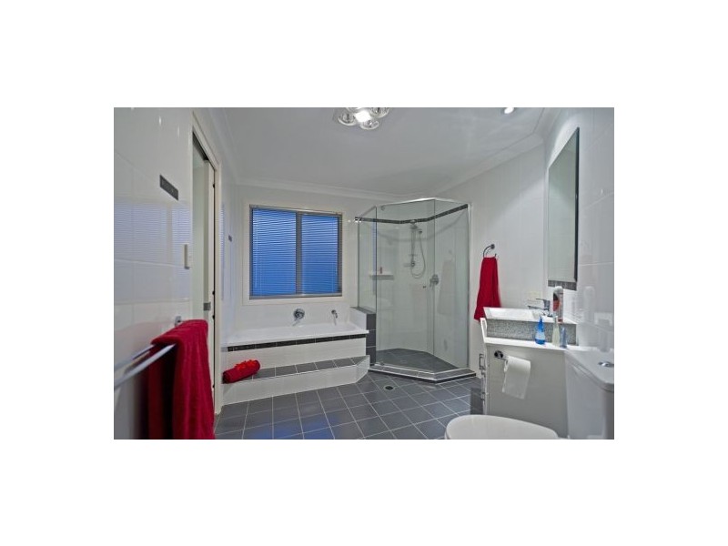 7 Rival Lane, Coomera Waters QLD 4209
