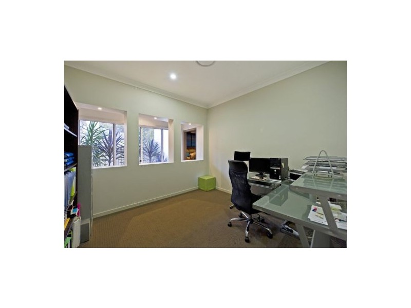 4 Elusive Road, Coomera Waters QLD 4209