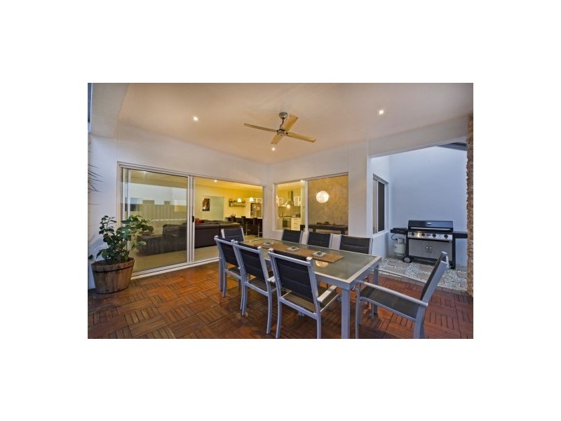 4 Elusive Road, Coomera Waters QLD 4209