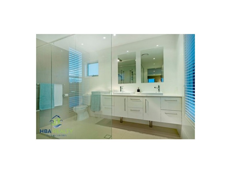 5 Buccaneer Way, Coomera Waters QLD 4209