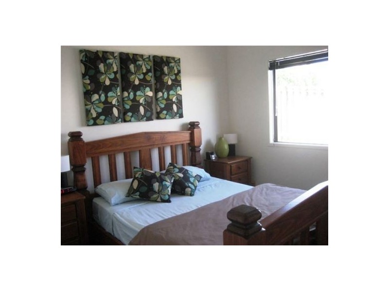 1 Zeus Circuit, Coomera Waters QLD 4209