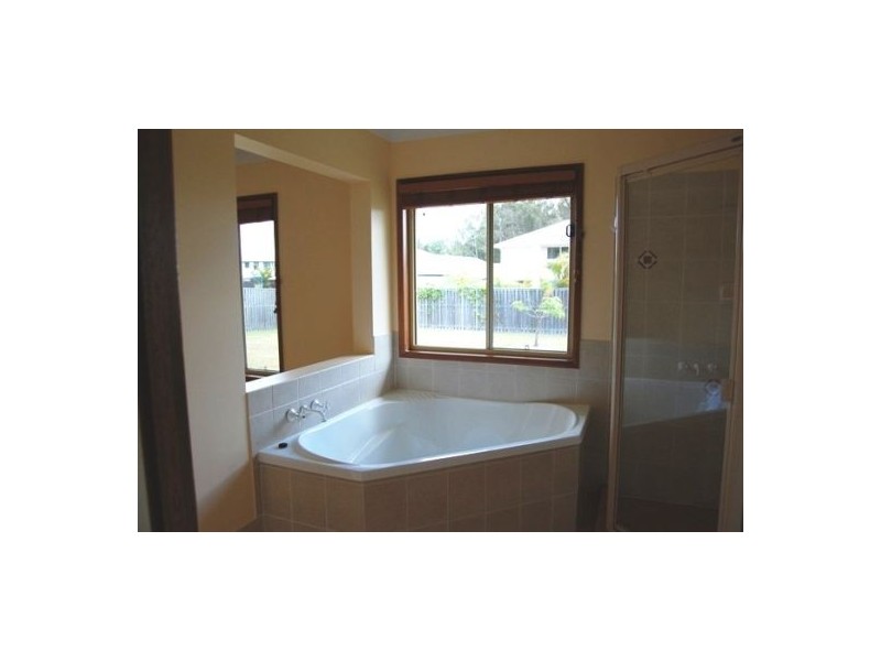 7 MORNING TIDE LANE, Coomera Waters QLD 4209