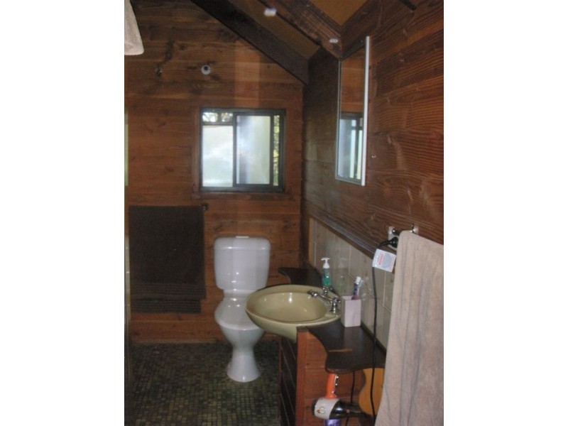 828 Ashmore Road, Molendinar QLD 4214