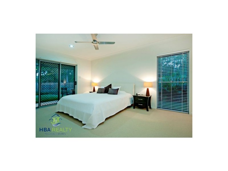 27 Scenic Crescent, Coomera QLD 4209