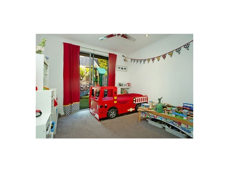 9 Buccaneer Way, Coomera Waters QLD 4209