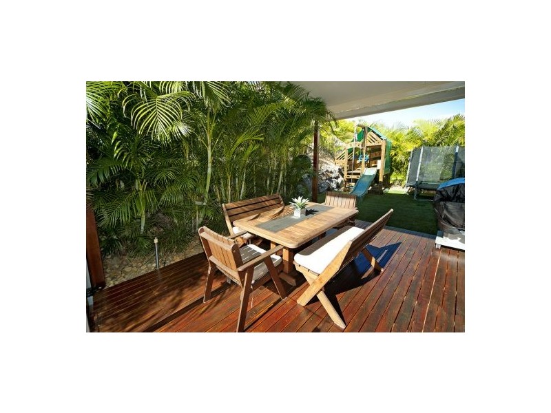 9 Buccaneer Way, Coomera Waters QLD 4209