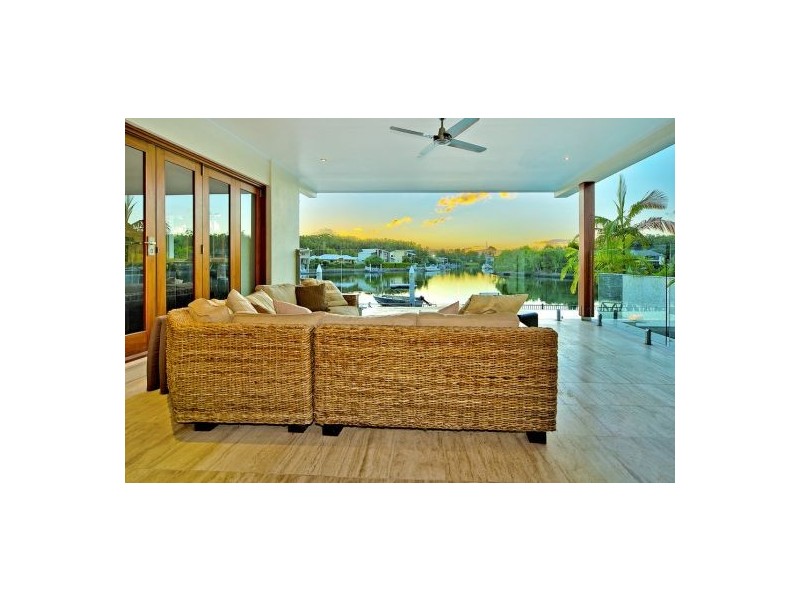 24 Buccaneer Way, Coomera Waters QLD 4209