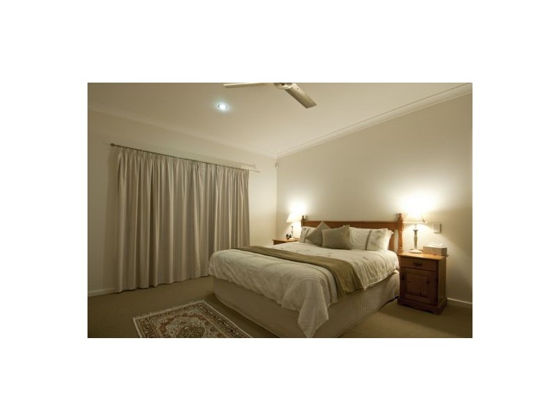 10 Boambillee Drive, Coomera Waters QLD 4209