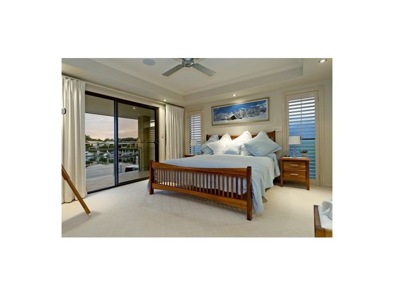 11 Westward Way, Coomera Waters QLD 4209