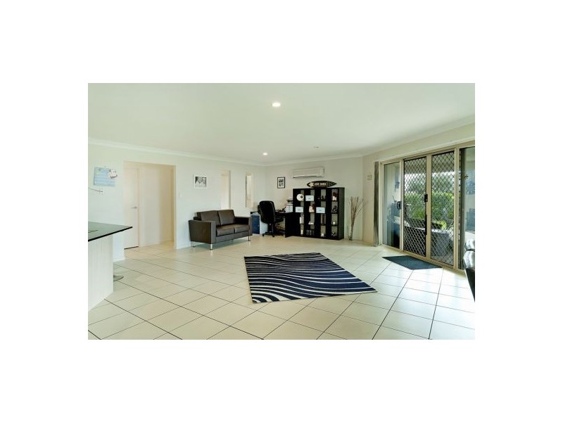 30 SLIPSTREAM RD, Coomera Waters QLD 4209