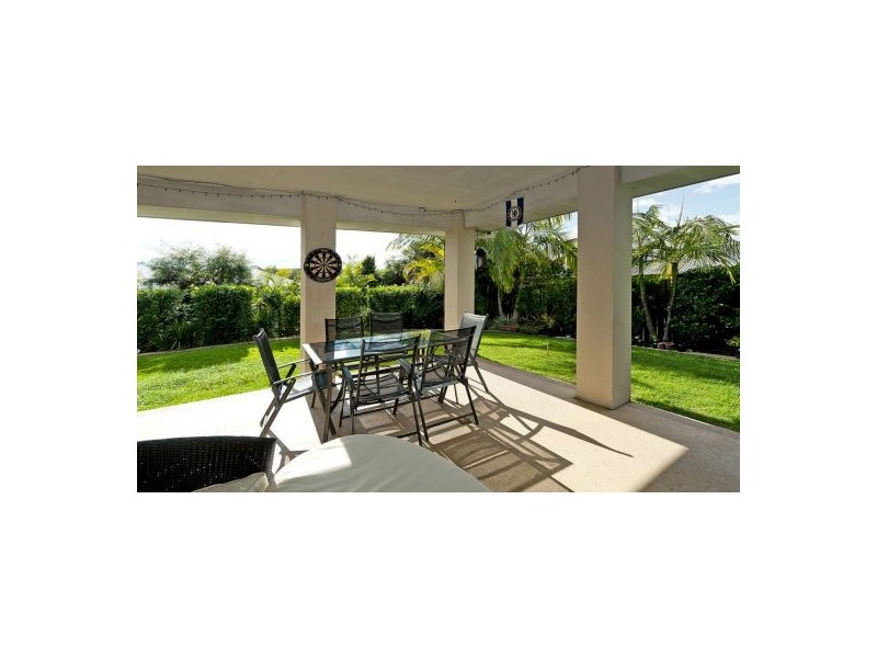 30 SLIPSTREAM RD, Coomera Waters QLD 4209