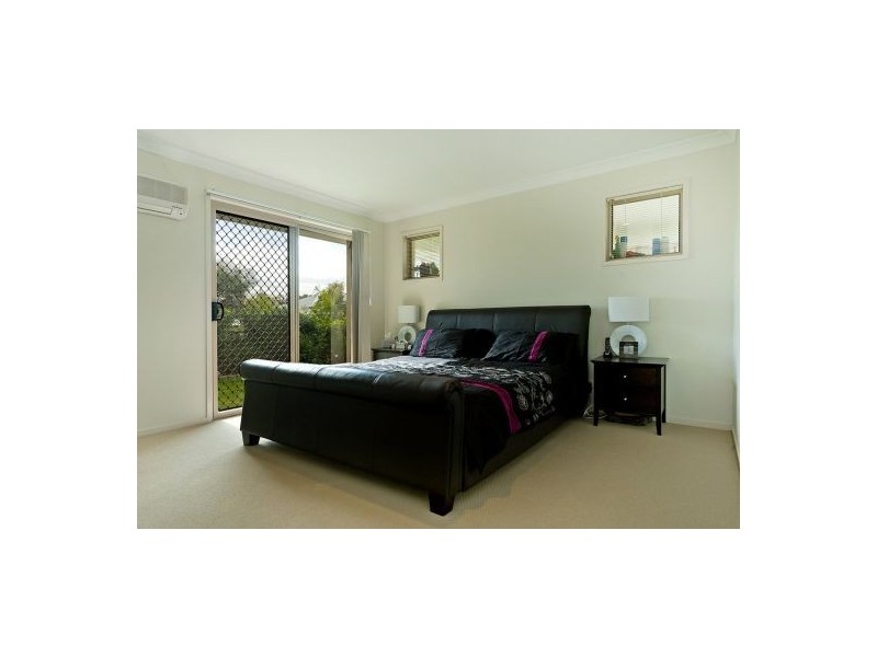 30 SLIPSTREAM RD, Coomera Waters QLD 4209