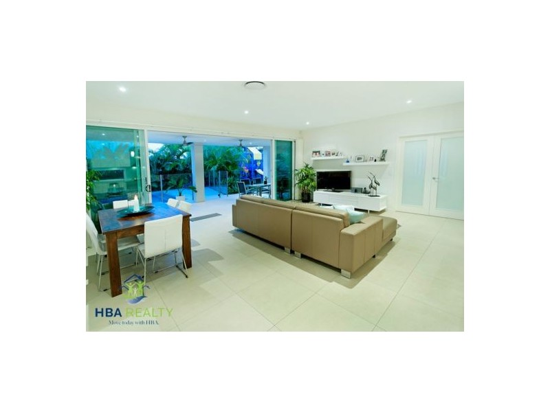 5 Buccaneer Way, Coomera Waters QLD 4209