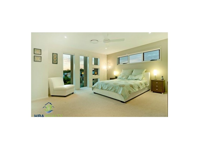 5 Buccaneer Way, Coomera Waters QLD 4209