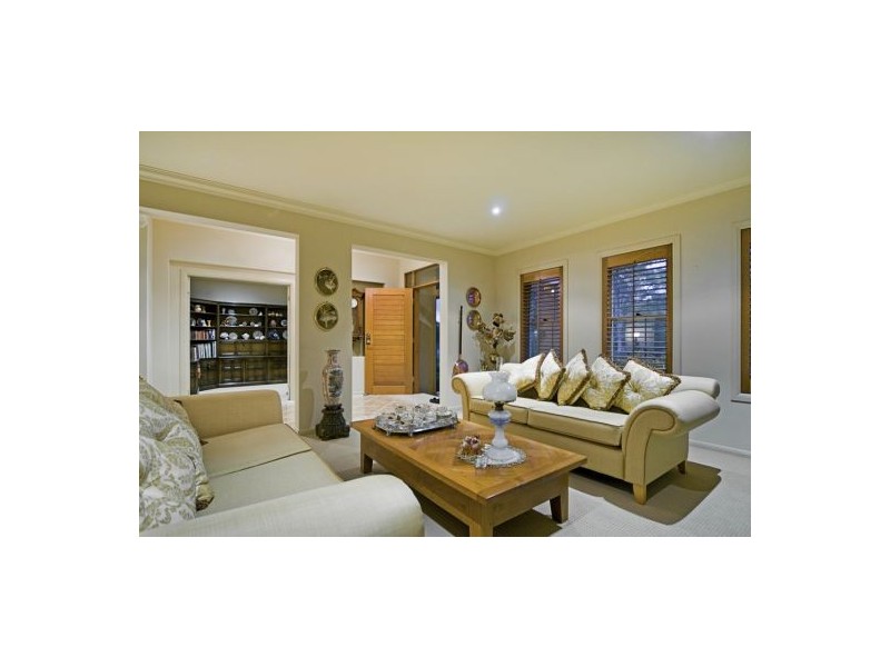 Coomera Waters QLD 4209