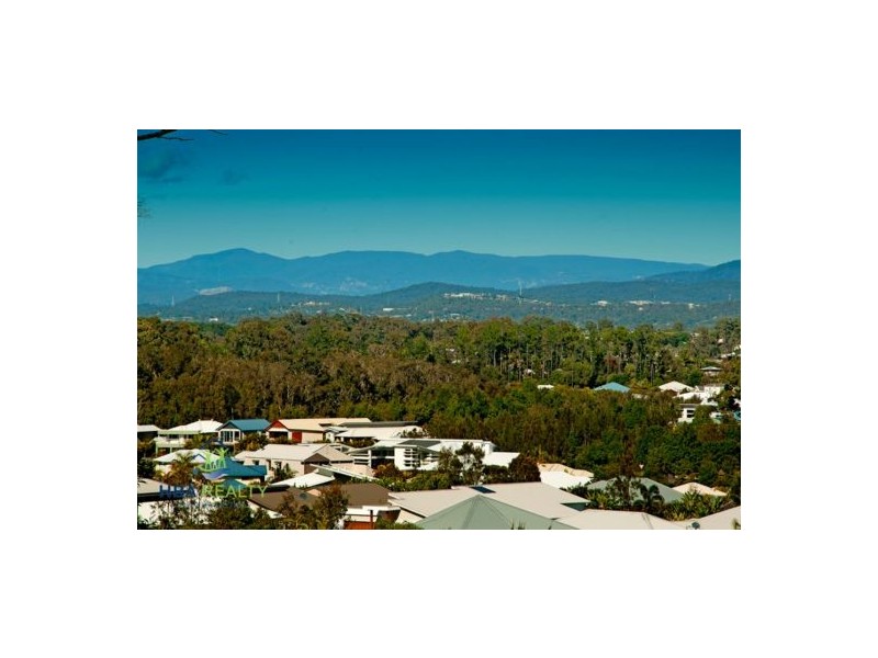 13 Saltash Court, Coomera Waters QLD 4209