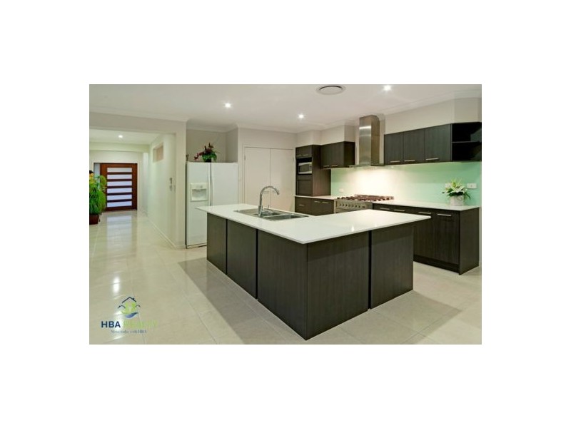12 Katinka Circuit, Coomera Waters QLD 4209