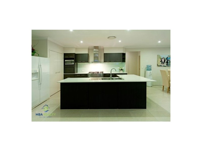 12 Katinka Circuit, Coomera Waters QLD 4209