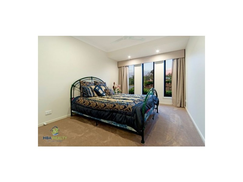 12 Katinka Circuit, Coomera Waters QLD 4209