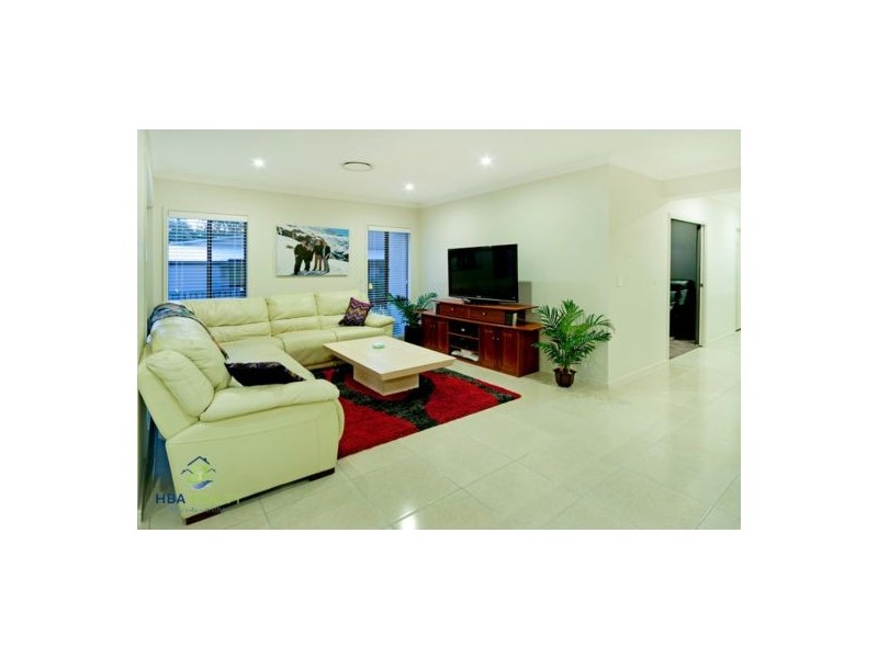 12 Katinka Circuit, Coomera Waters QLD 4209