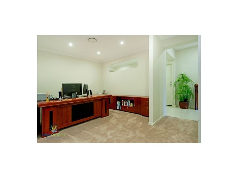 12 Katinka Circuit, Coomera Waters QLD 4209