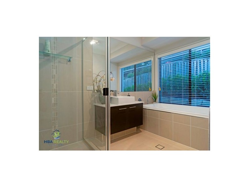 12 Katinka Circuit, Coomera Waters QLD 4209
