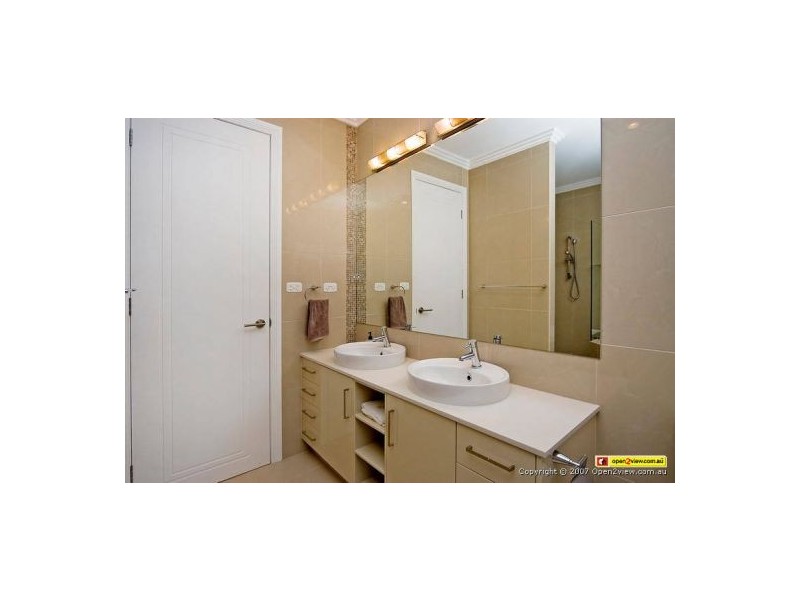 7 Nocturne Lane, Coomera Waters QLD 4209
