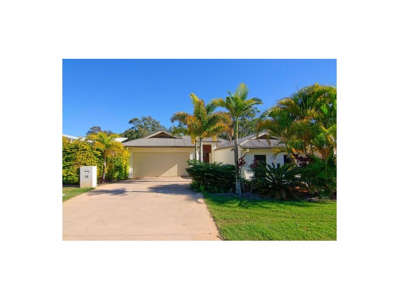 18 Pacha Close, Coomera Waters QLD 4209