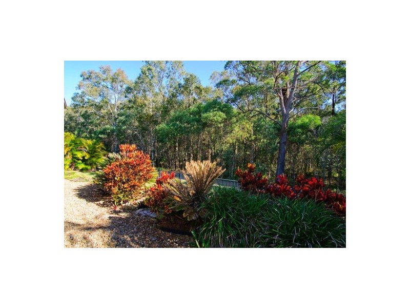 18 Pacha Close, Coomera Waters QLD 4209