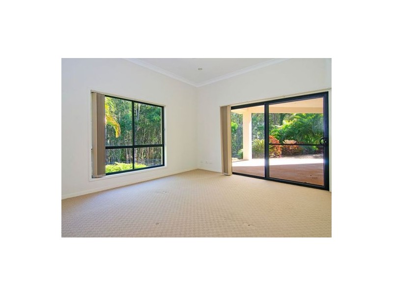 18 Pacha Close, Coomera Waters QLD 4209