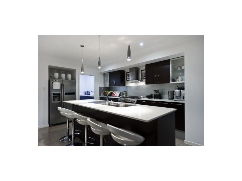 22 Infinity Court, Coomera Waters QLD 4209