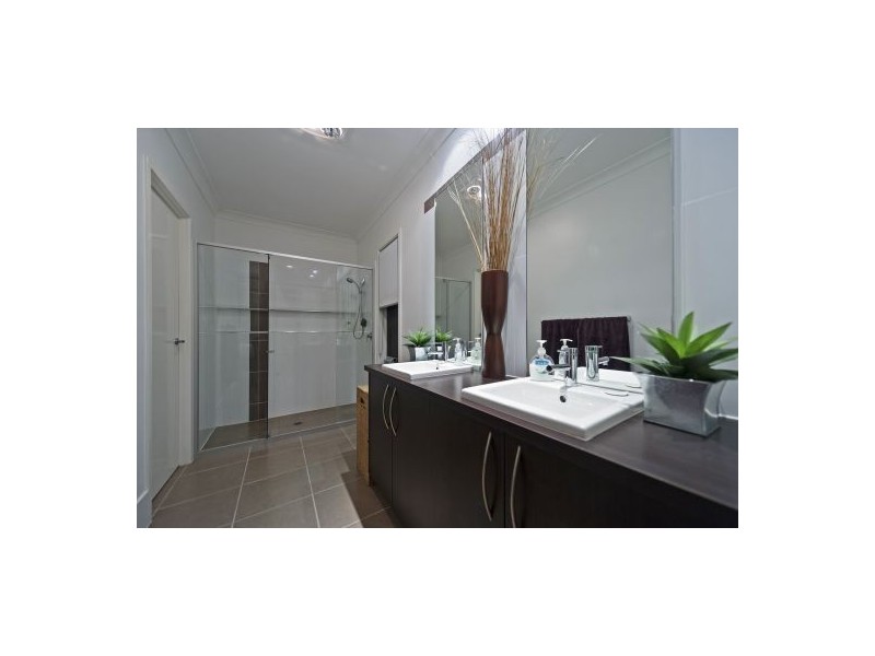 22 Infinity Court, Coomera Waters QLD 4209