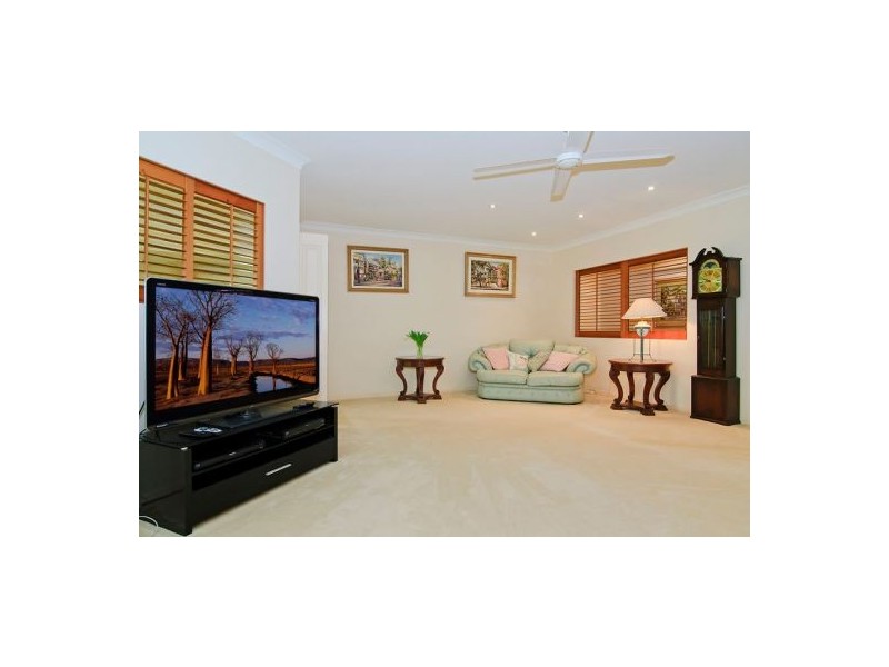 12 Pacha Close, Coomera Waters QLD 4209