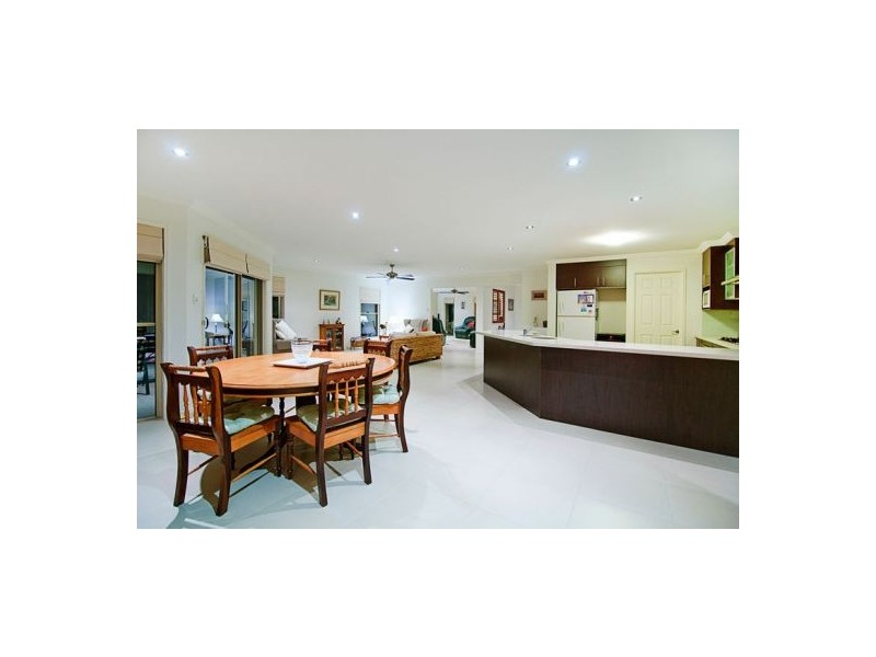 2 Iceberg Lane, Coomera Waters QLD 4209