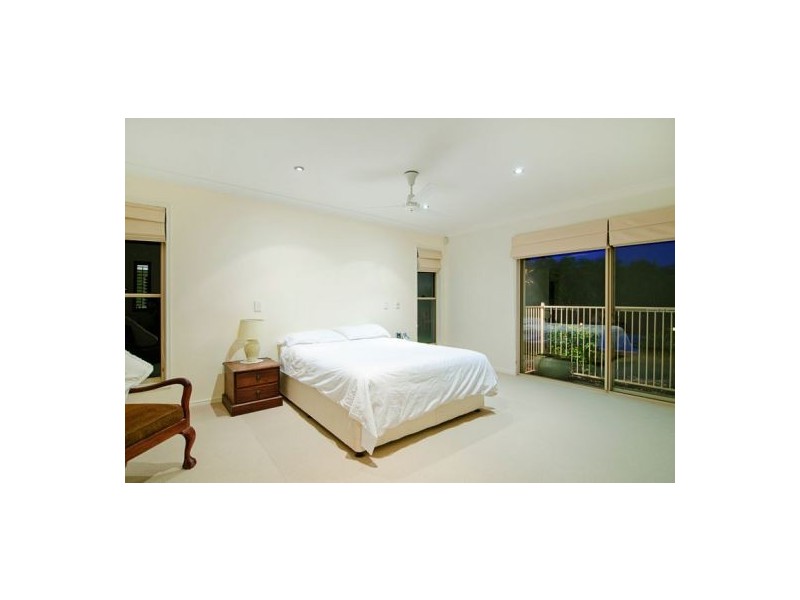2 Iceberg Lane, Coomera Waters QLD 4209