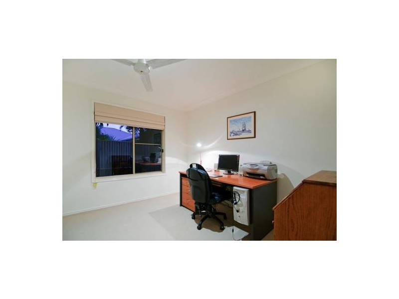 2 Iceberg Lane, Coomera Waters QLD 4209